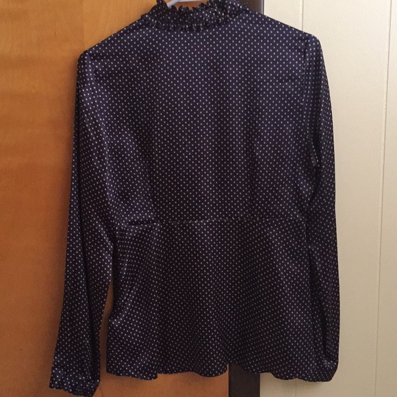 100 %silk creme polka dots on purple - Picture 2 of 2